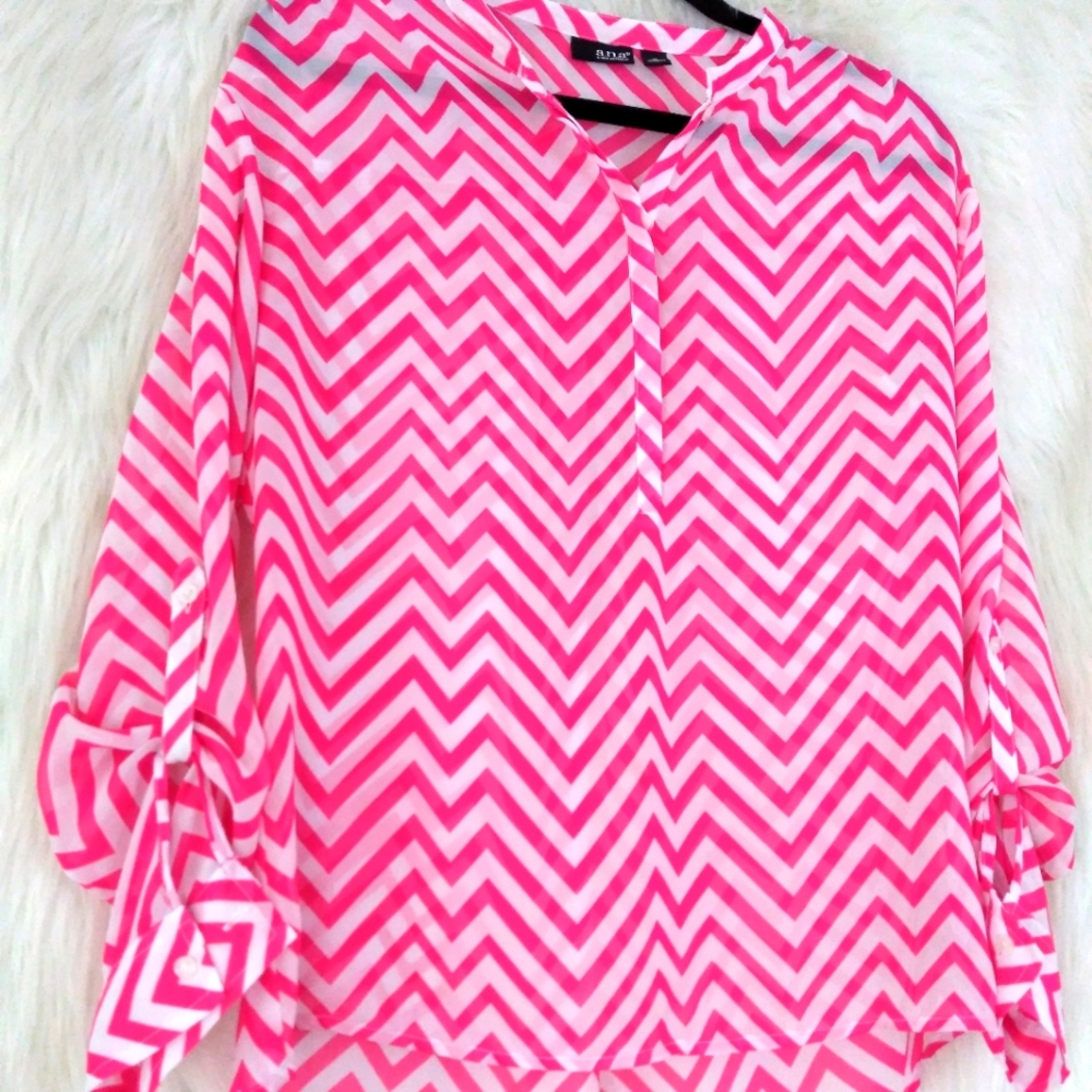A.N.A . Pink and White Chevron Long Sleeve Top M - Picture 4 of 8